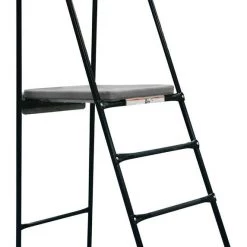 Porter Free Standing Judges Stand